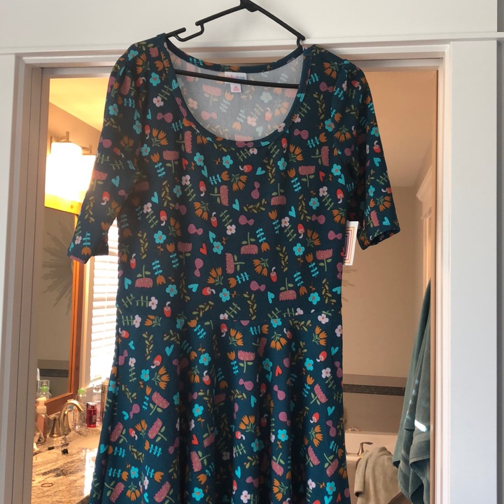 LuLaRoe Nicole XL Dress